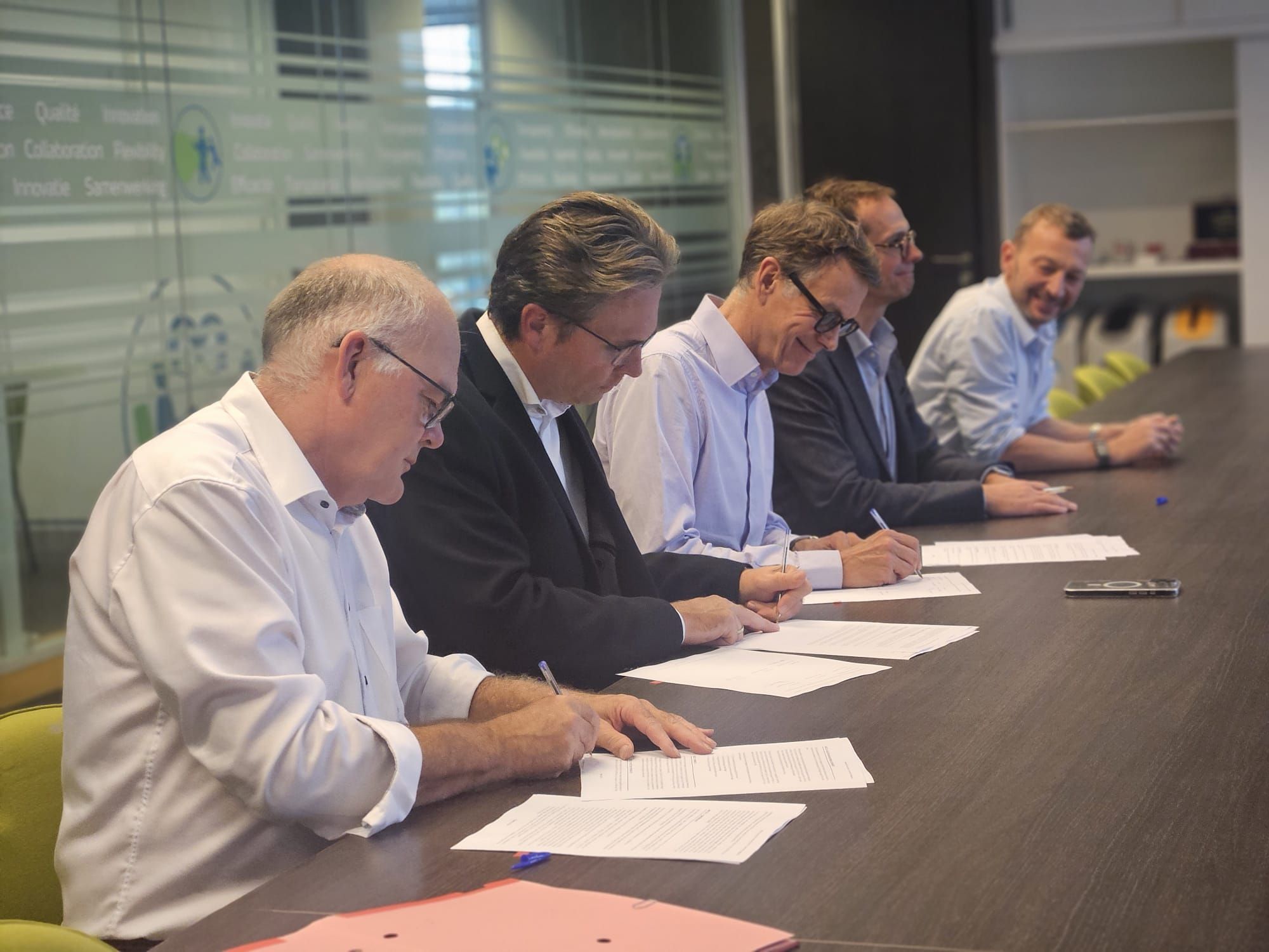 Ondertekening samenwerking tussen België (Valipac en Fost Plus) Frankrijk (Citeo en Citeo Pro), Nederland (Verpact) en Luxemburg (Valorlux vzw) 